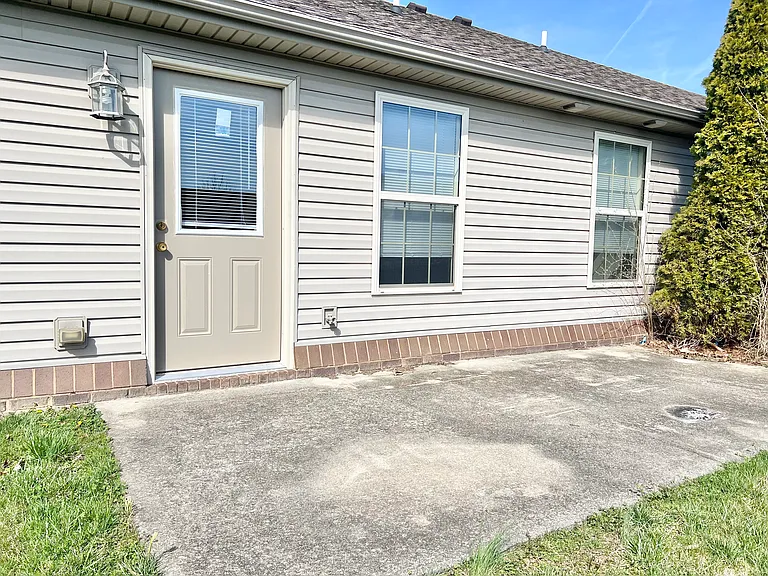 805 & 807 Melanie Ln #807 — Photo 16