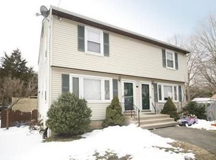 18 Homestead Ln, Greenwich, CT 06831