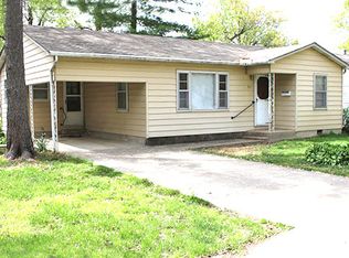 321 W Elk St, Dexter, MO 63841