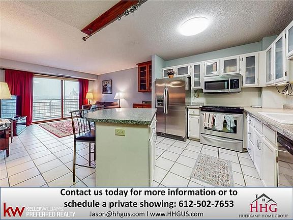 5th image of 66 9th St Unit 1903