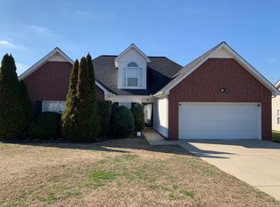 2803 General Maney Ct, La Vergne, TN 37086