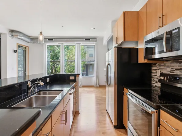 3640 Wooddale Ave S Unit 111, Saint Louis Park, MN 55416