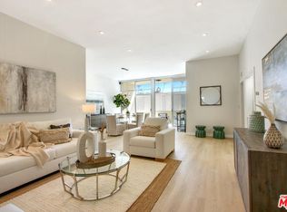 11970 Montana Ave APT 305, Los Angeles, CA 90049