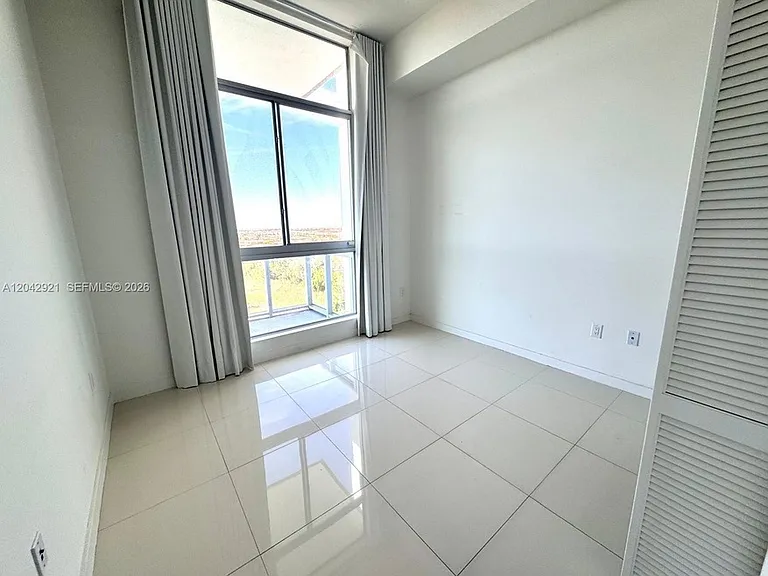 7825 NW 107th Ave #70600 — Photo 12