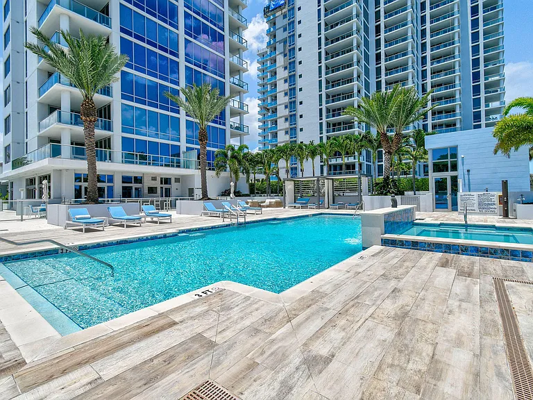 1 Water Club Way #Penthouse 2204 — Photo 42