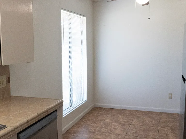 33 W Santa Ana Ave #A — Photo 9