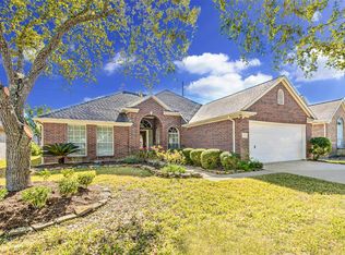 3730 S Peach Hollow Cir, Pearland, TX 77584