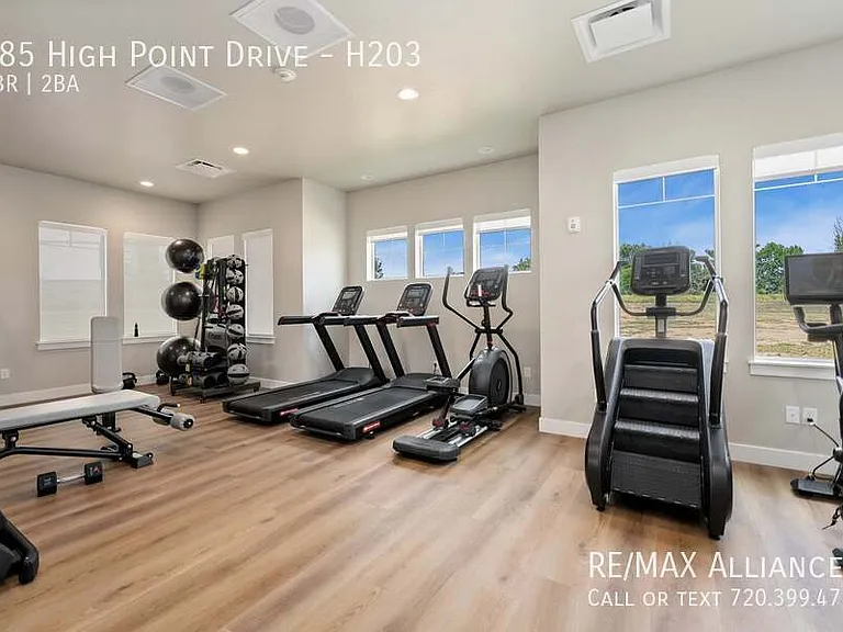 285 High Point Dr #H-203 — Photo 49