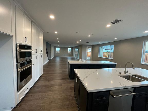 4th image of 168 Cider Cir