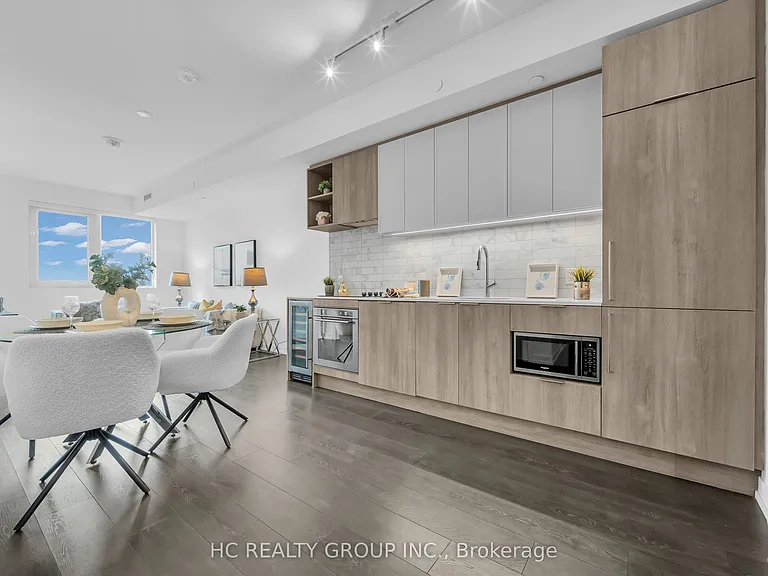 2020 Bathurst St #603 — Photo 19