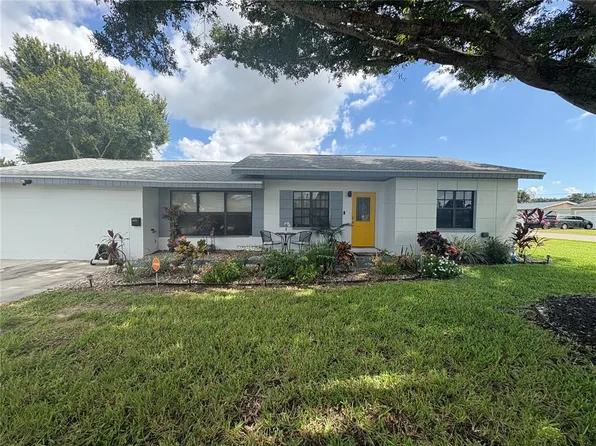 5975 69th Ave N, Pinellas Park, FL 33781