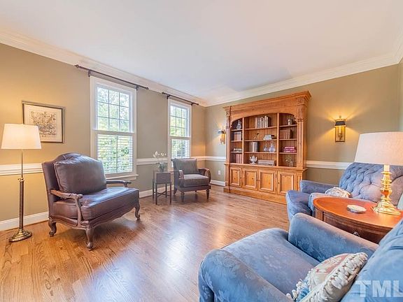 4th image of 102 Trident Ct