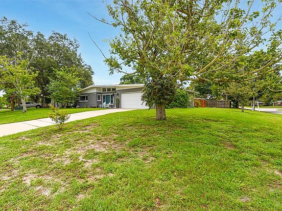 4th image of 2506 Goldenrod St