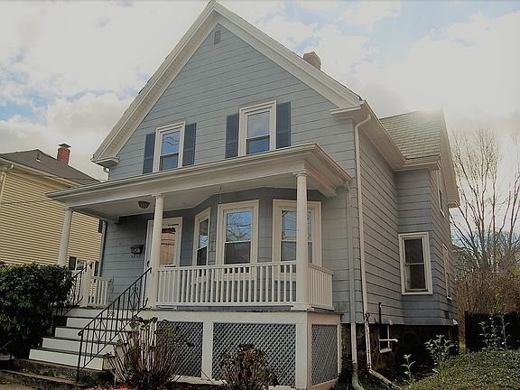 2nd image of 398 Jefferson Ave