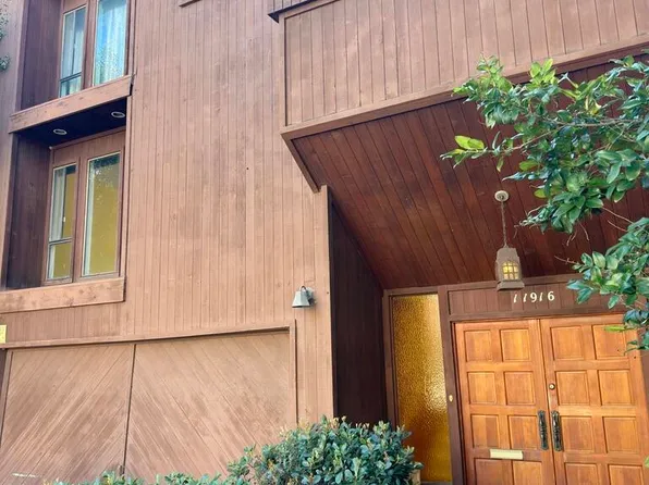 11916 Idaho Ave, Los Angeles, CA 90025