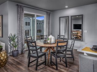 The Glenwood Plan, Buffalo Highlands: The Canyon Collection, Commerce City, CO 80022