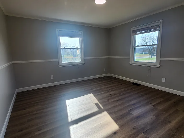 4680 S Grundy Quarles Hwy — Photo 10