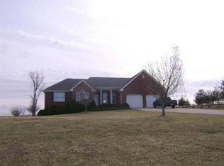 520 Cleo Ave, Lancaster, KY 40444