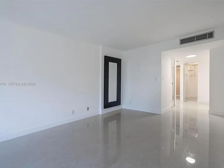 20347 W Country Club Dr #Townhouse 15 — Photo 15