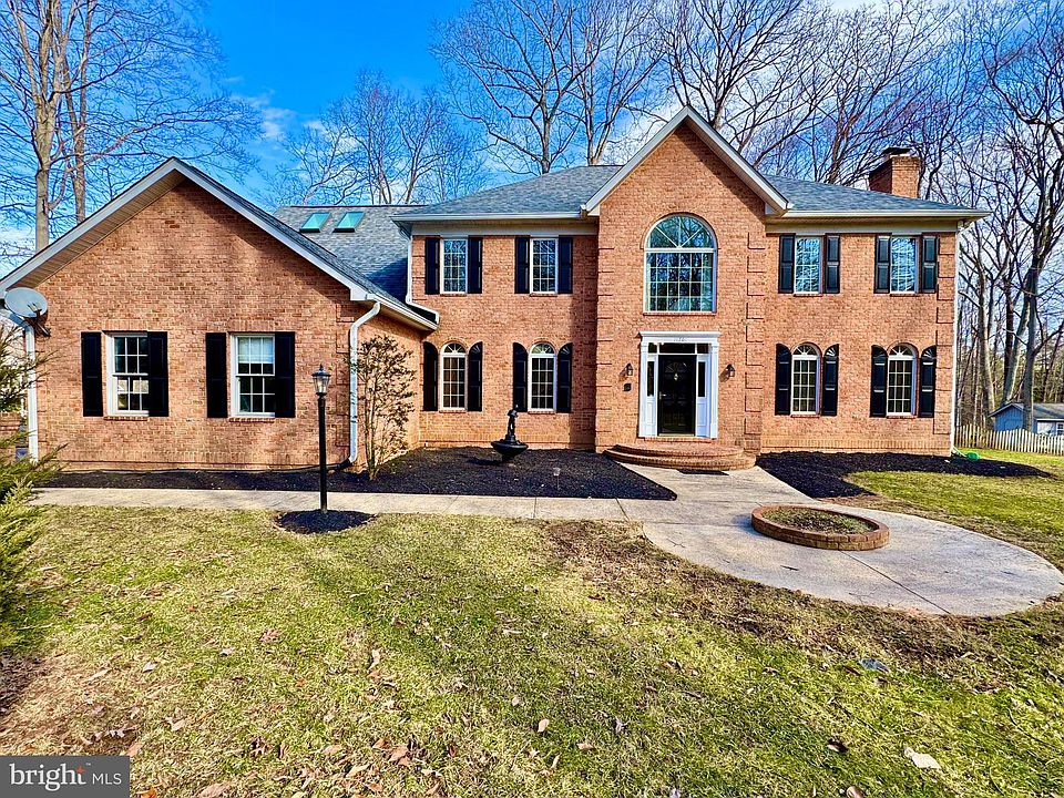 1st image of 11701 Sandal Wood Ln