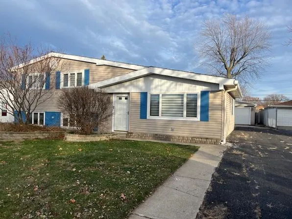 8017 Jackson Ave, Munster, IN 46321