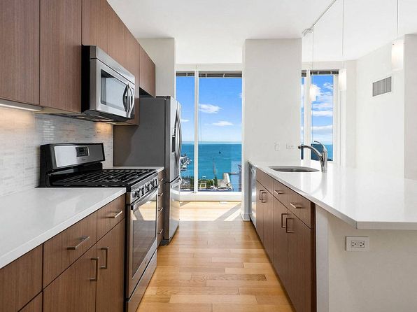 340 E North Water St #1601
