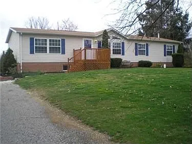 144 James St photo 1