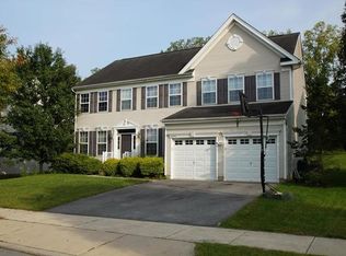 7376 Iron Dr, Macungie, PA 18062