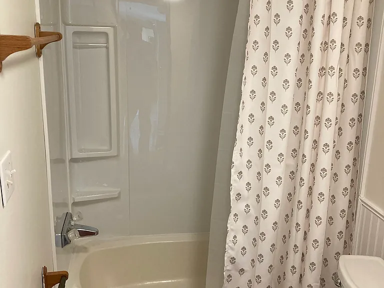 7 Lakewood Ct — Photo 8