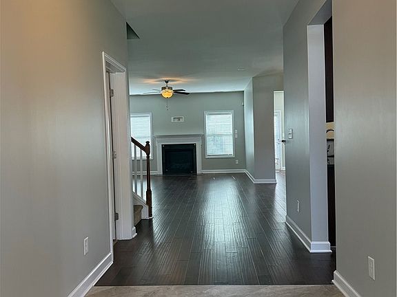 3rd image of 39 Yaupon Cir