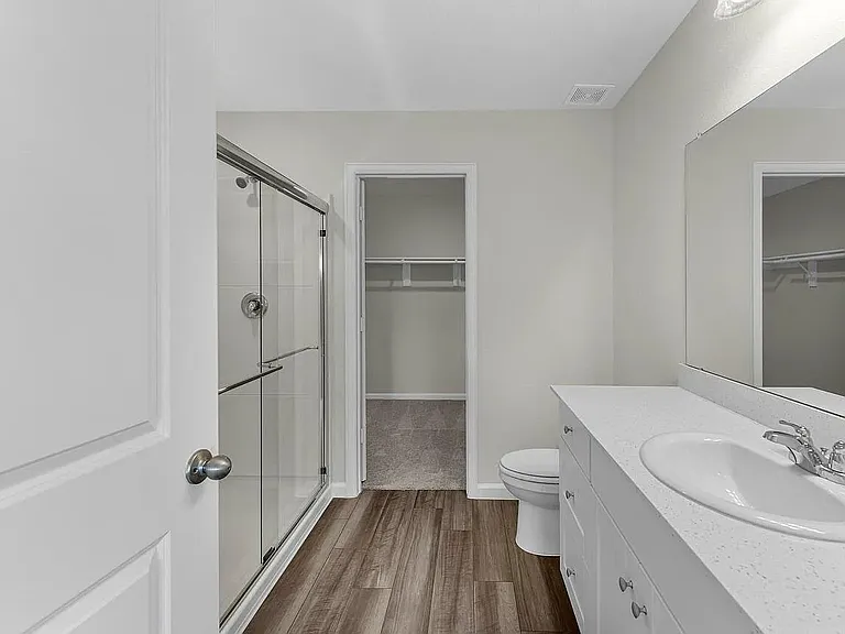 2110 Meadow Park Dr — Photo 8