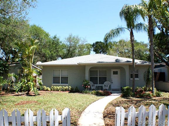 3rd image of 3507 Saxon Dr