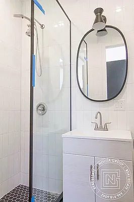 Rented by Nolita Group | media 8