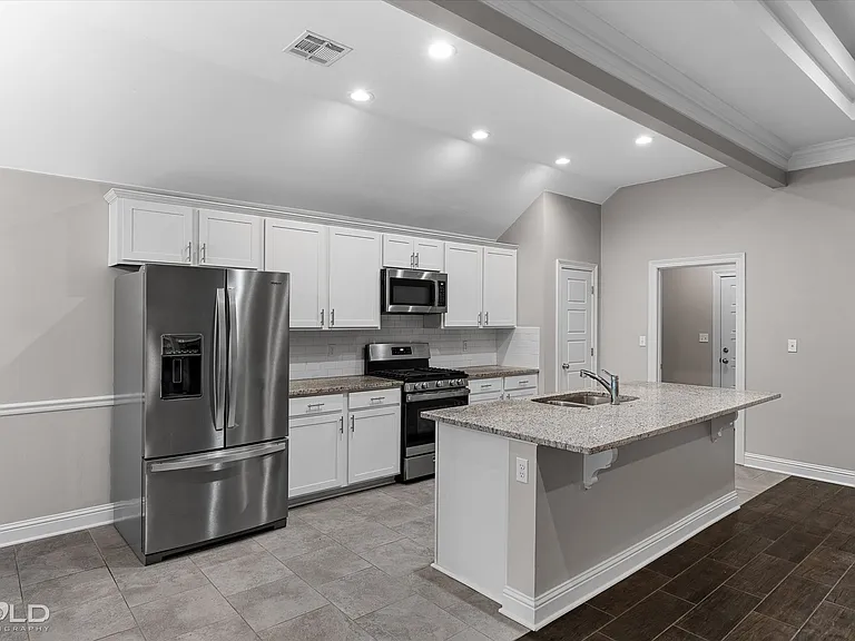 3351 Grand Lake Dr — Photo 15