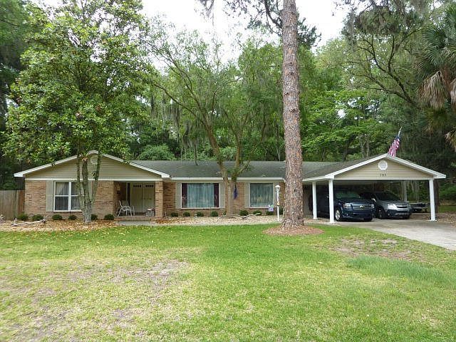 1st image of 785 N Riverview Dr