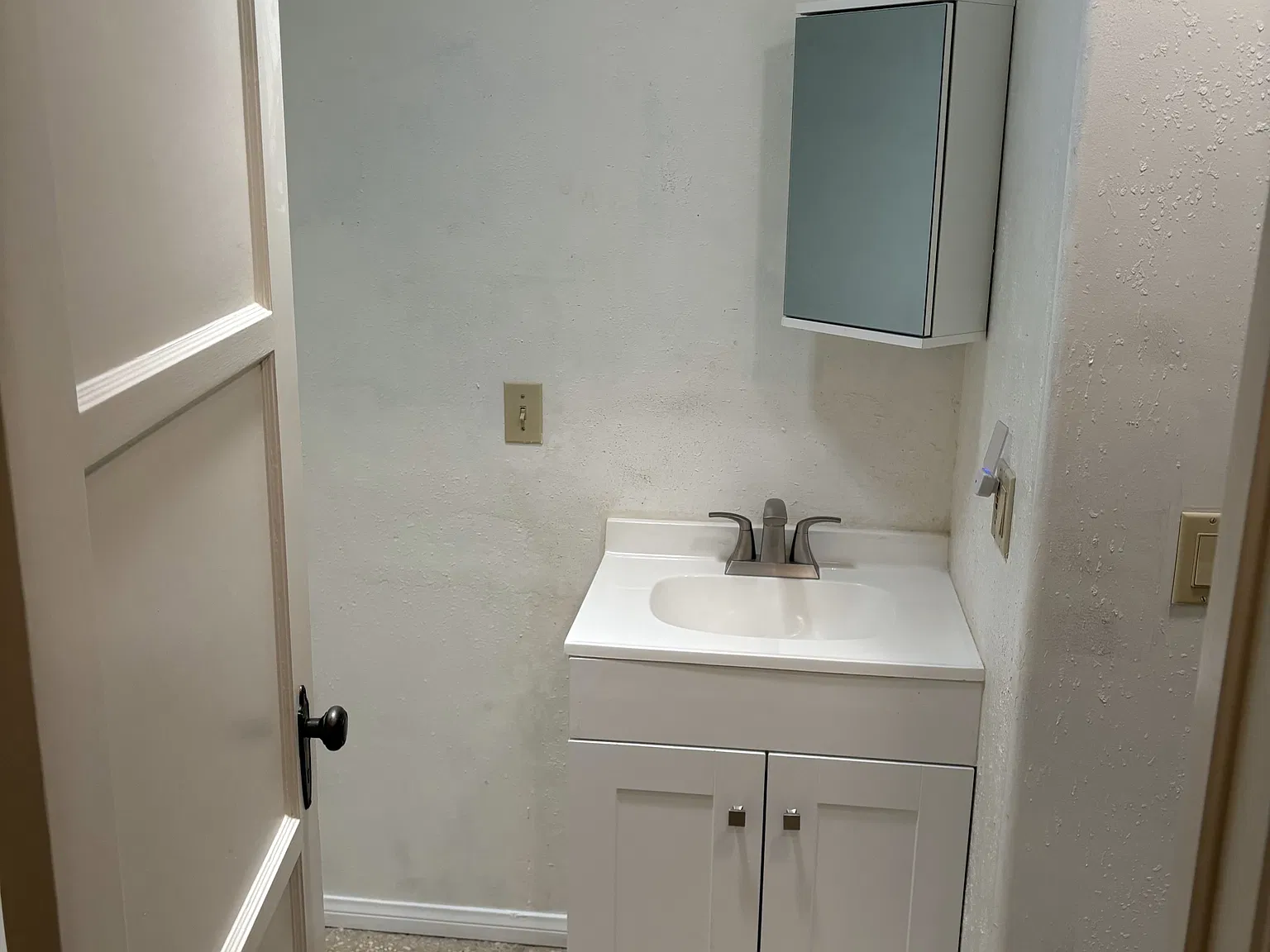 2 bed, 1645 sqft, $4,750 — Photo 2
