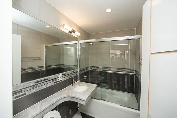 Rented by Kinyu Realty | media 8