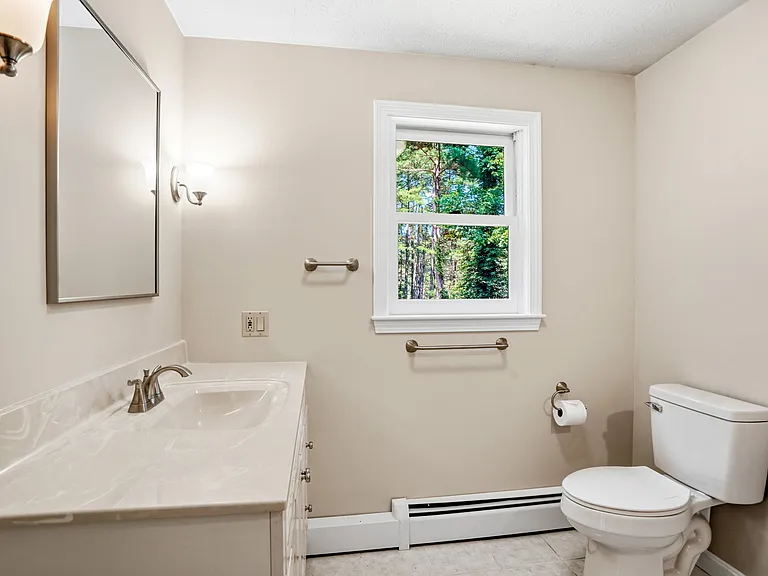 278 Route 13 — Photo 19