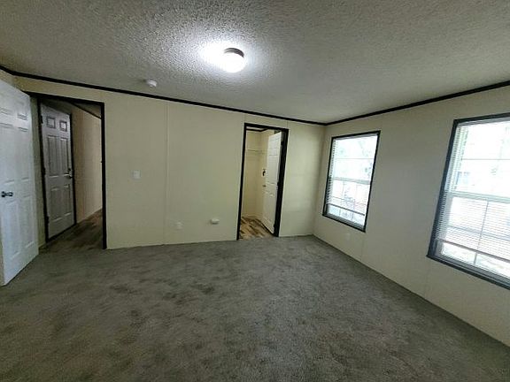 4th image of 54 116th Ave NE #502