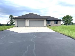 N5585 Shea Lane, Albany, WI 53502