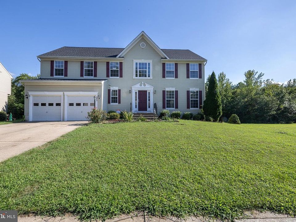 1st image of 3622 Carolina Ct #1