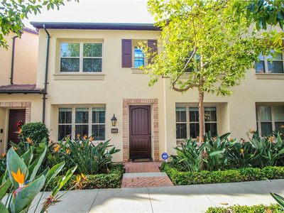 230 Overbrook, Irvine, CA, 92620