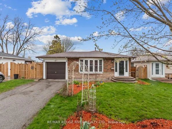 27 Archer Dr, Ajax, ON L1S 2Z3