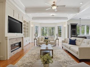 29-29 Orchard St #R, Byfield, MA 01922