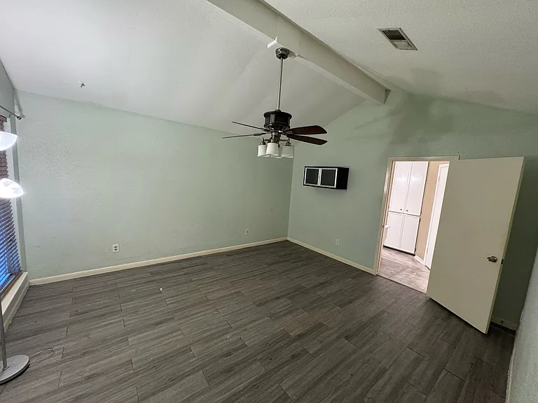 13115 Ravensway Dr — Photo 10
