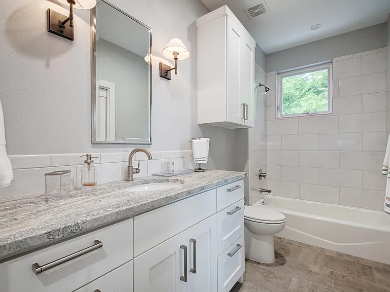 4613 Harmon Ave — Photo 8