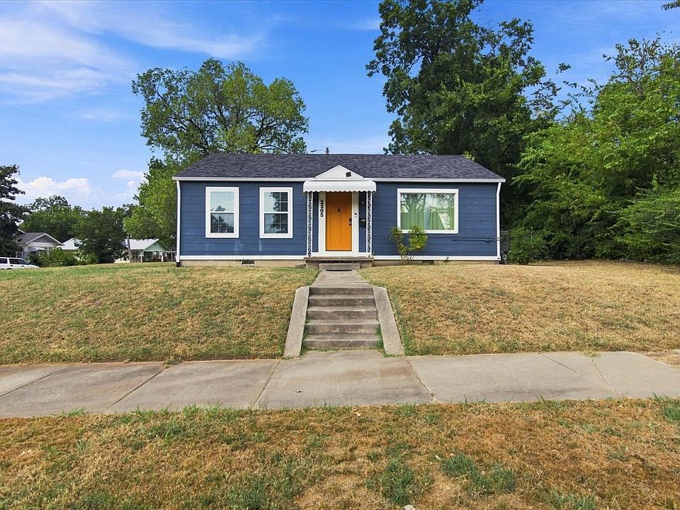 1st image of 2205 E 5th Pl
