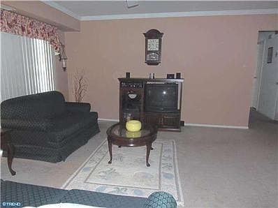 4th image of 1606 Society Pl