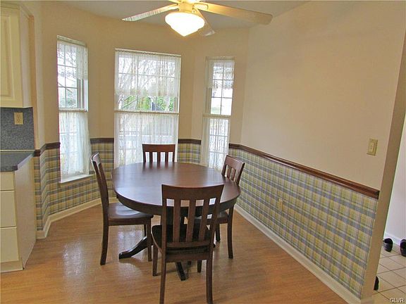 4th image of 1805 Chardonnay Dr