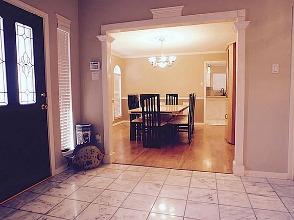 5th image of 1917 Willow Lake Dr